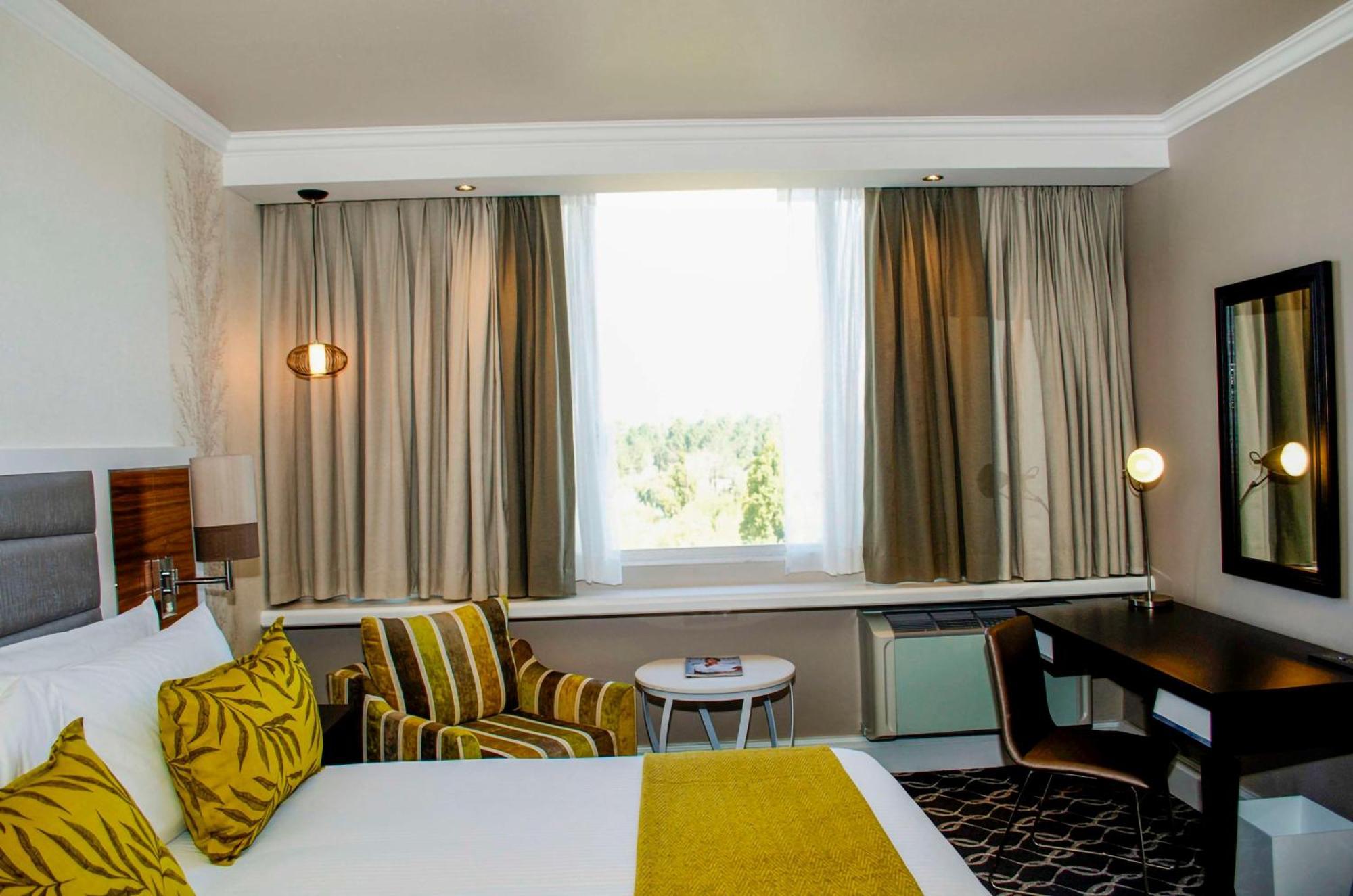 Riverside Sun Vanderbijlpark ภายนอก รูปภาพ