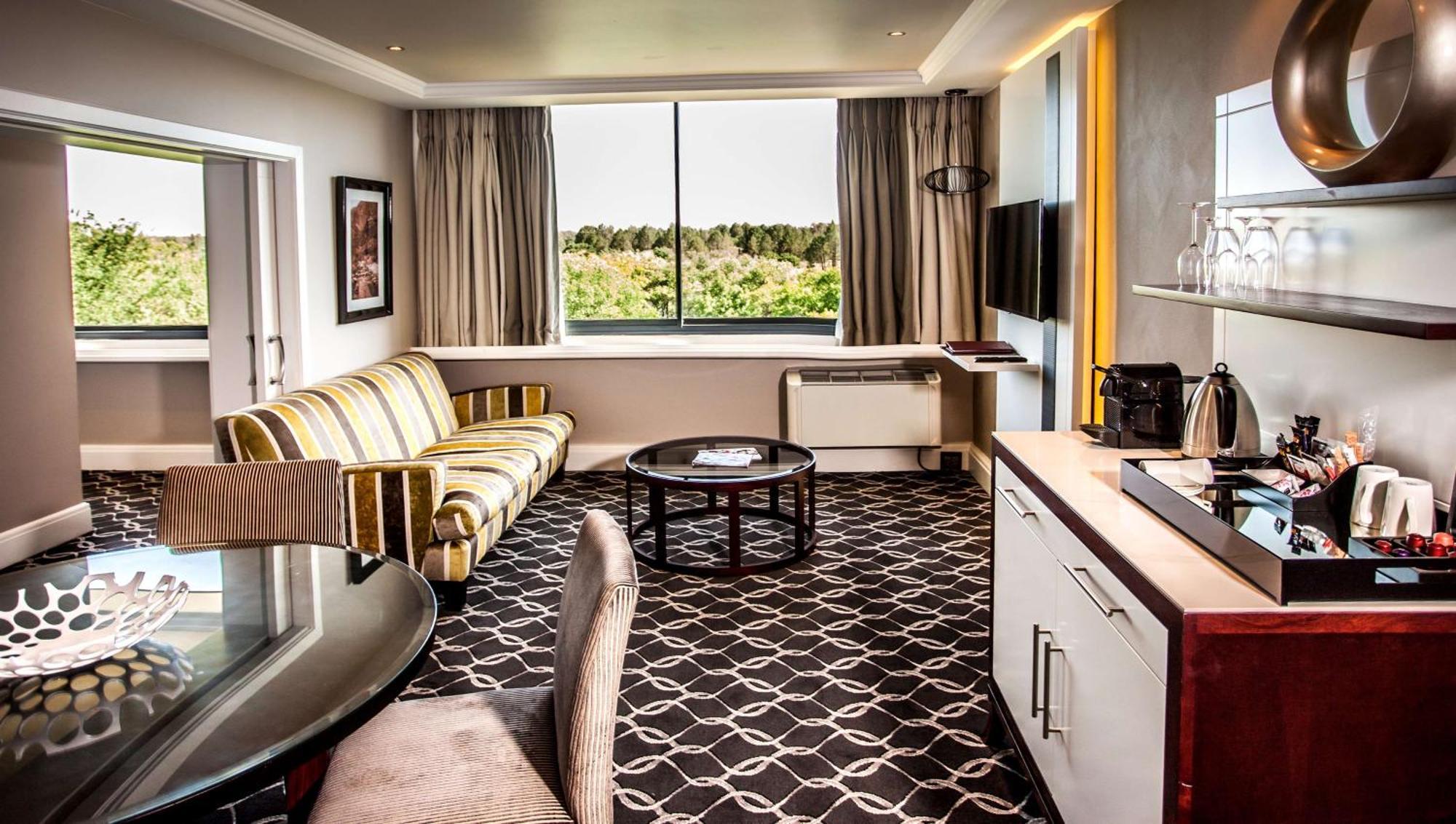 Riverside Sun Vanderbijlpark ภายนอก รูปภาพ